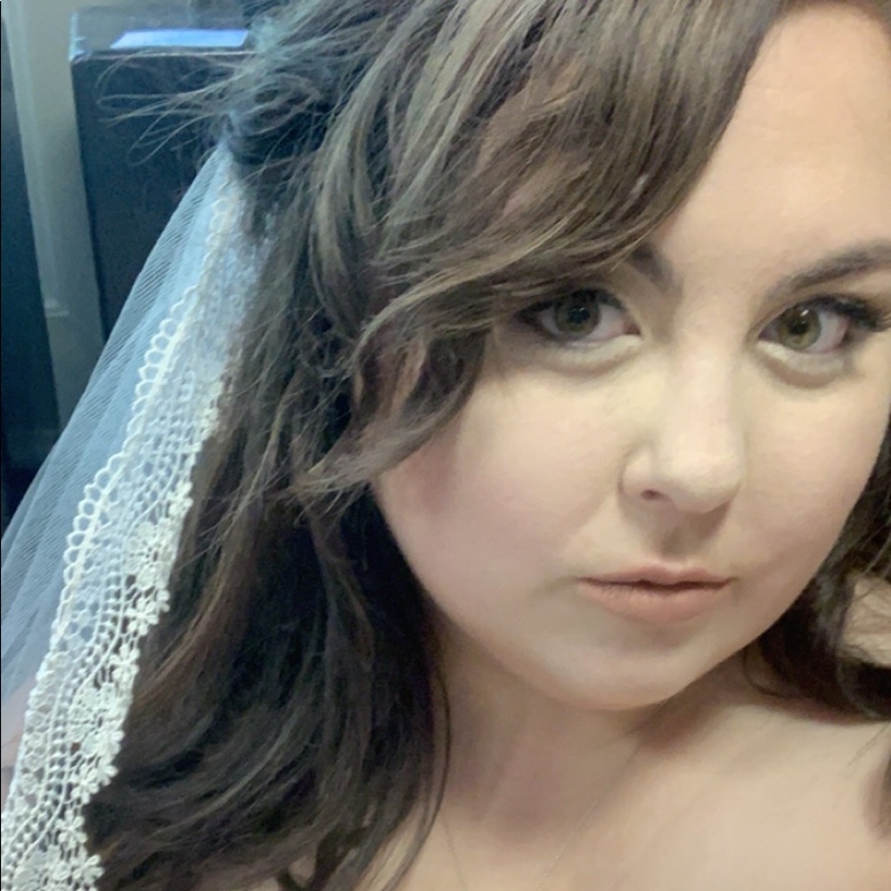 Meet your Posher, Ginny